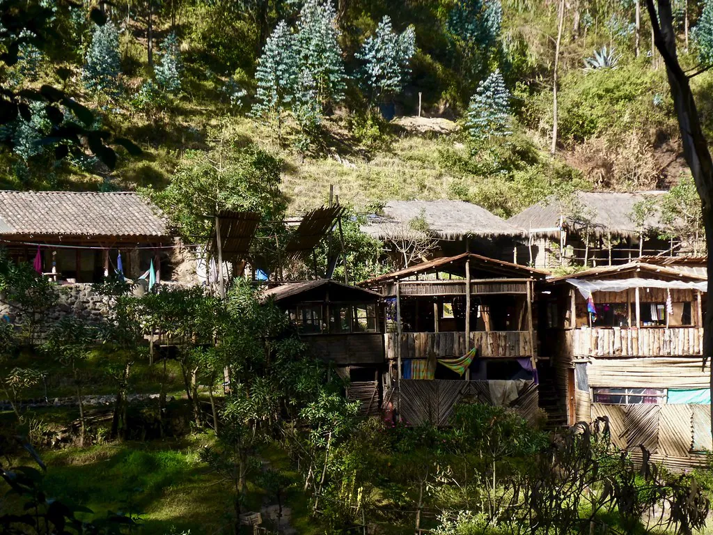 Gastronomía cascada de peguche